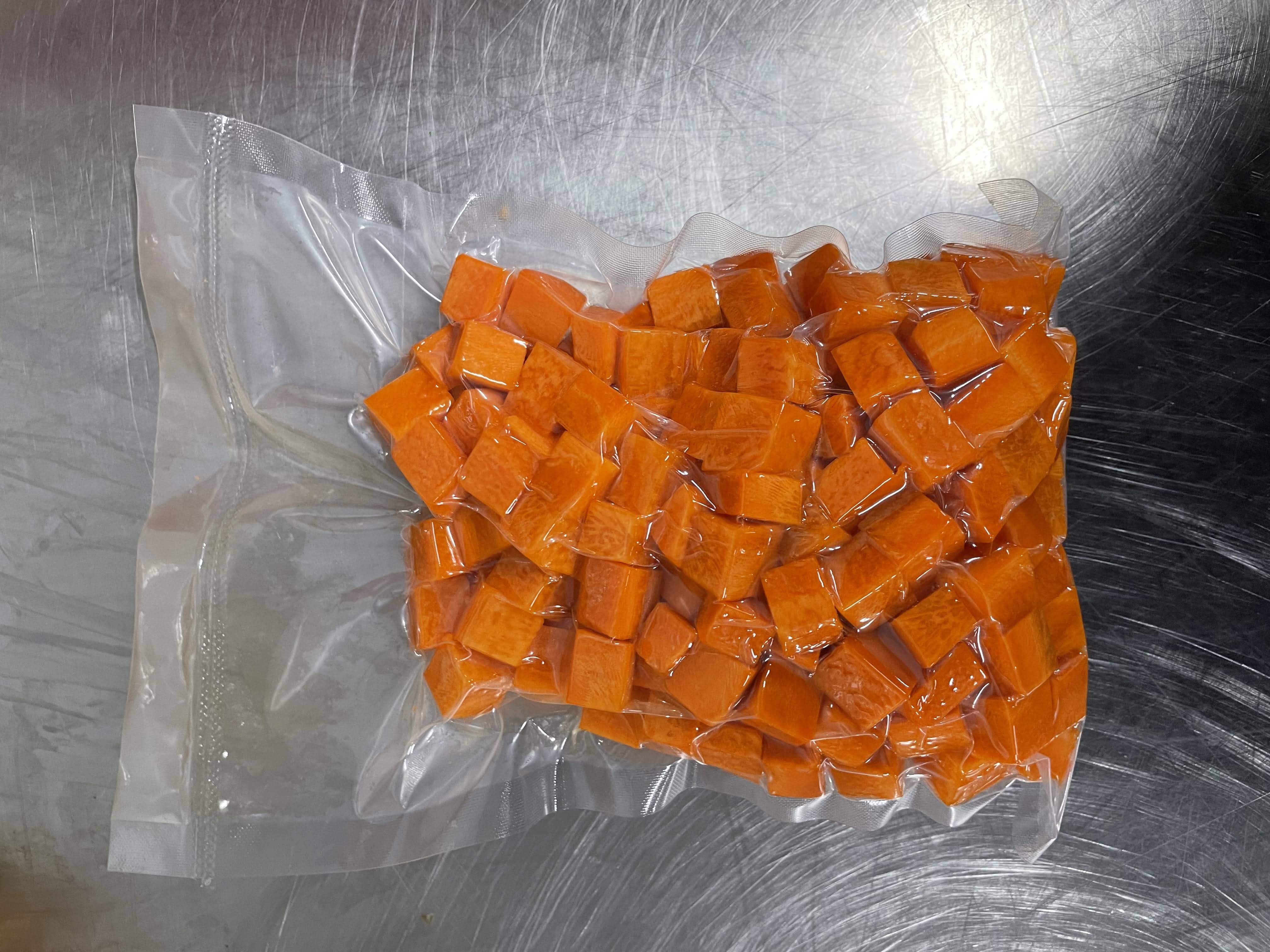 红萝卜粒